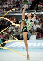 Kabaeva adds 2 gold medals in rhythmic world c'ships